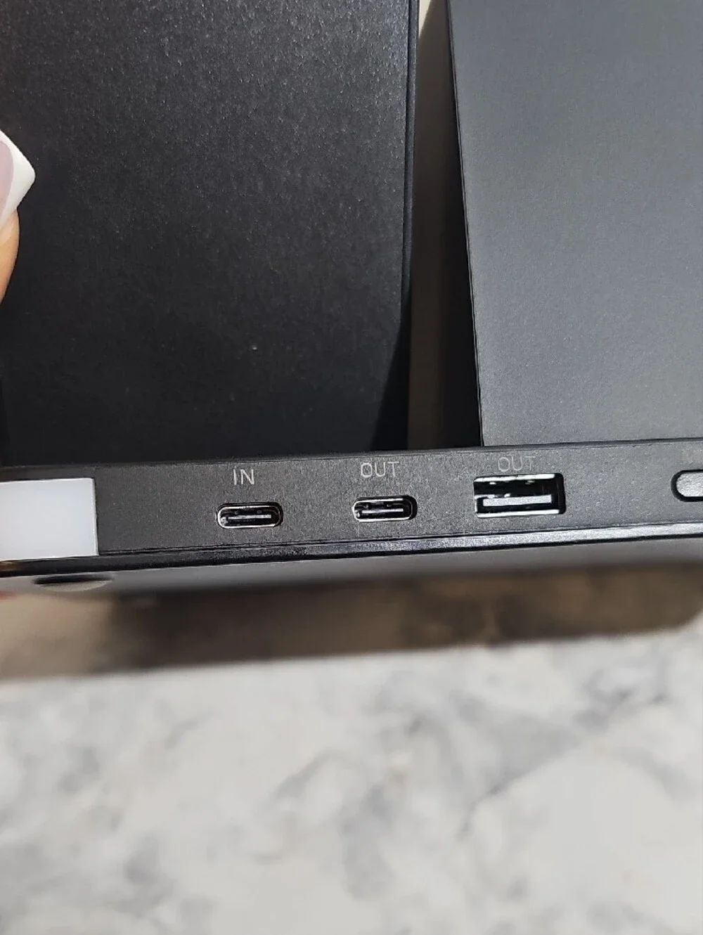 Acer 7-in-1 Wireless Charging Station in Black